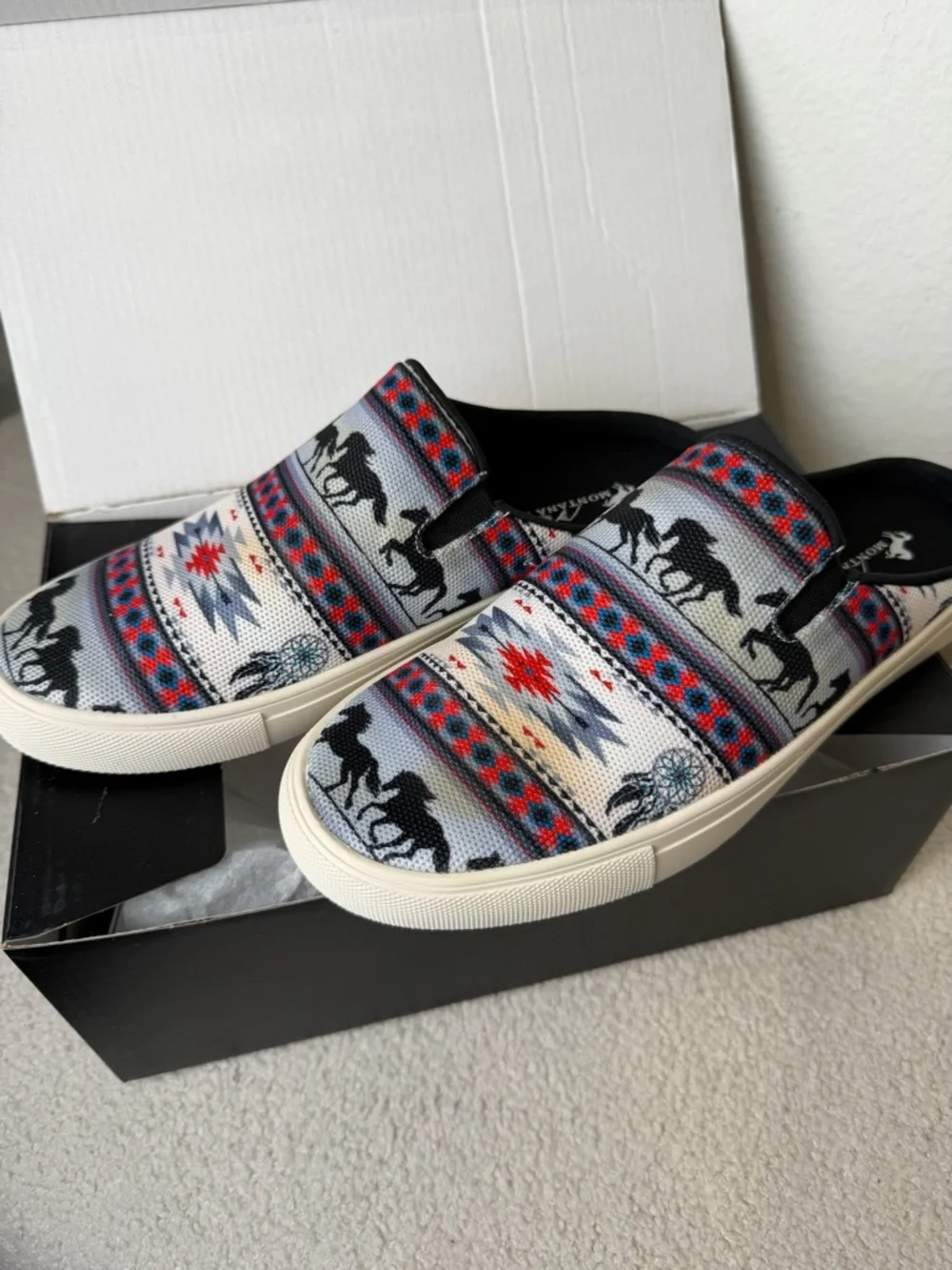 Montana West Slip-On Sneakers in Black, Red, Gray, and Cream Pony NIB - Picture 3 of 10